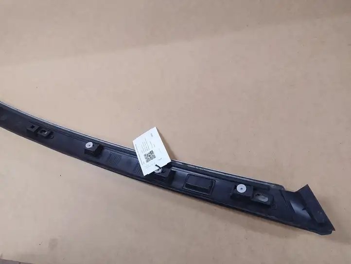 Citroen C4 I Picasso (2006 - 2013) 9654505477 Накладка стоек лобового стекла — фото 3