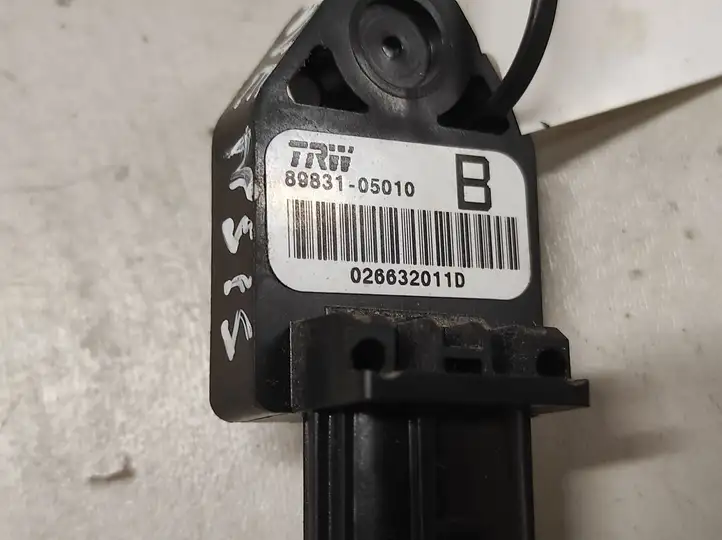 Toyota Avensis T250 (2003 - 2006) 8983505010 Датчик удара SRS — фото 3