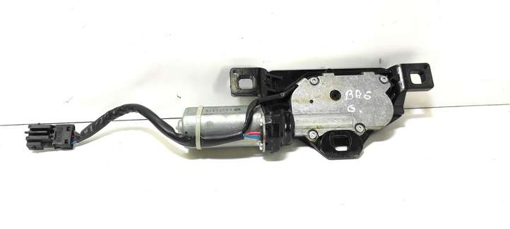 BMW 5 E60 E61 (2004 - 2010)  7129931 Притягиватель задней крышки