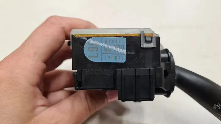 Toyota Corolla Verso AR10 (2004 - 2009) 8465205170 Переключатель стеклоочистителей — фото 2