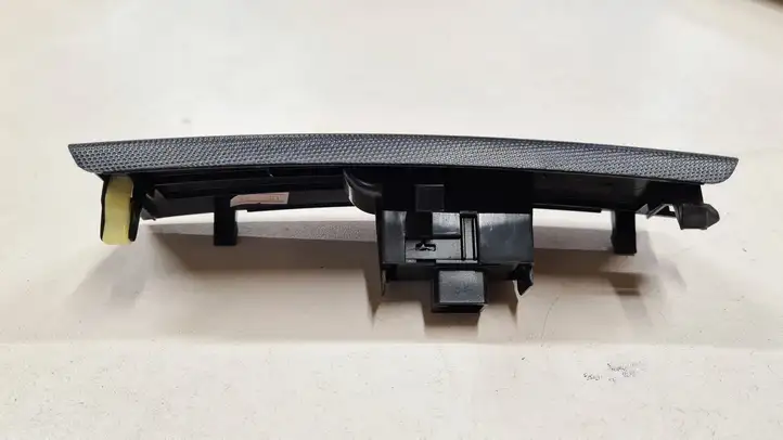 Toyota Corolla Verso AR10 (2004 - 2009) 848100F010 Блок кнопок стеклоподъемников — фото 3