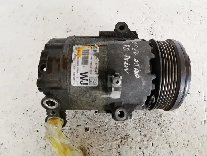 Opel Astra H (2004 - 2009) 401351739 Компрессор (насос) кондиционера воздуха — фото 1