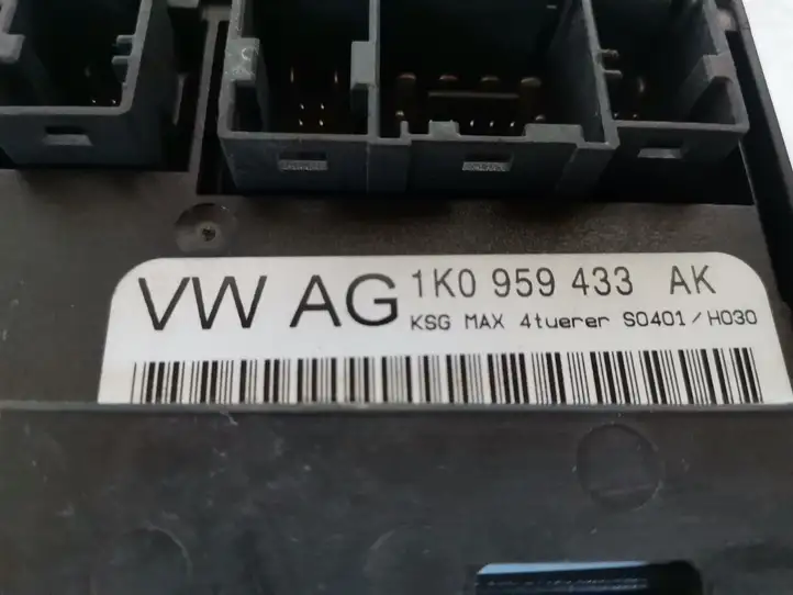 Volkswagen Jetta V (2005 - 2010) 1K0958433AK Модуль комфорта — фото 3