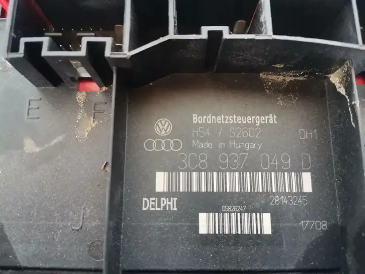 Volkswagen PASSAT B6 (2005 - 2010) 3C8937049D Модуль комфорта — фото 2