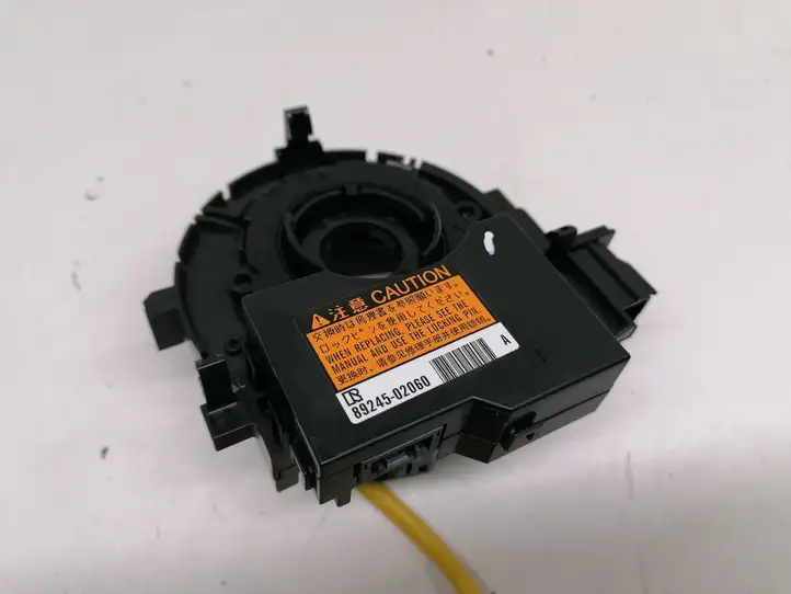 Toyota Auris E180 (2012 - 2018) 8924502060 Контактное кольцо SRS — фото 4