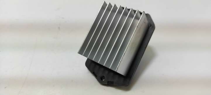 Suzuki SX4 (2006 - 2009)  0778000710 Реостат вентилятора печки