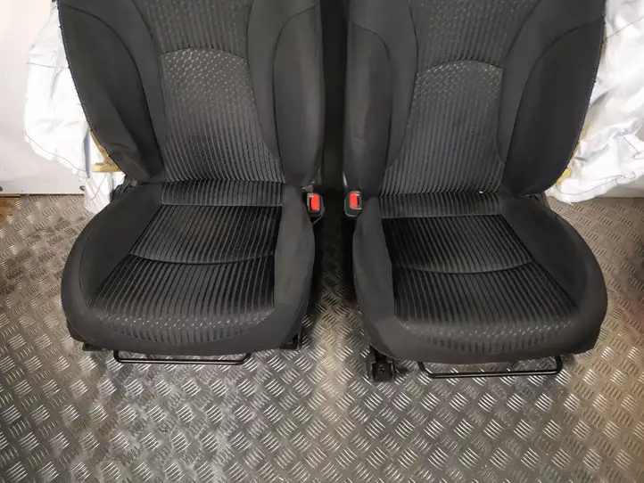 Toyota Prius (XW50) (2015 - ) Комплект отделки дверей — фото 3