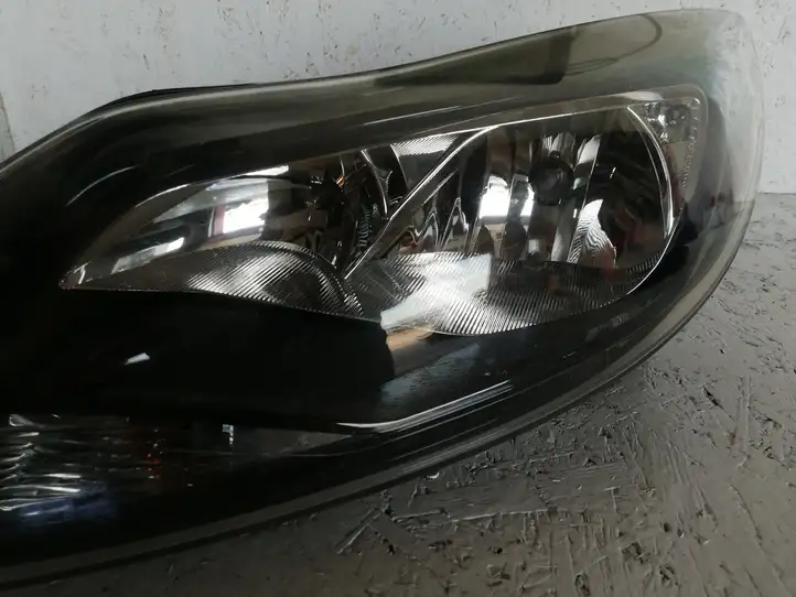 Ford Focus (2011 - 2015) 1481914820 Передняя фара — фото 2