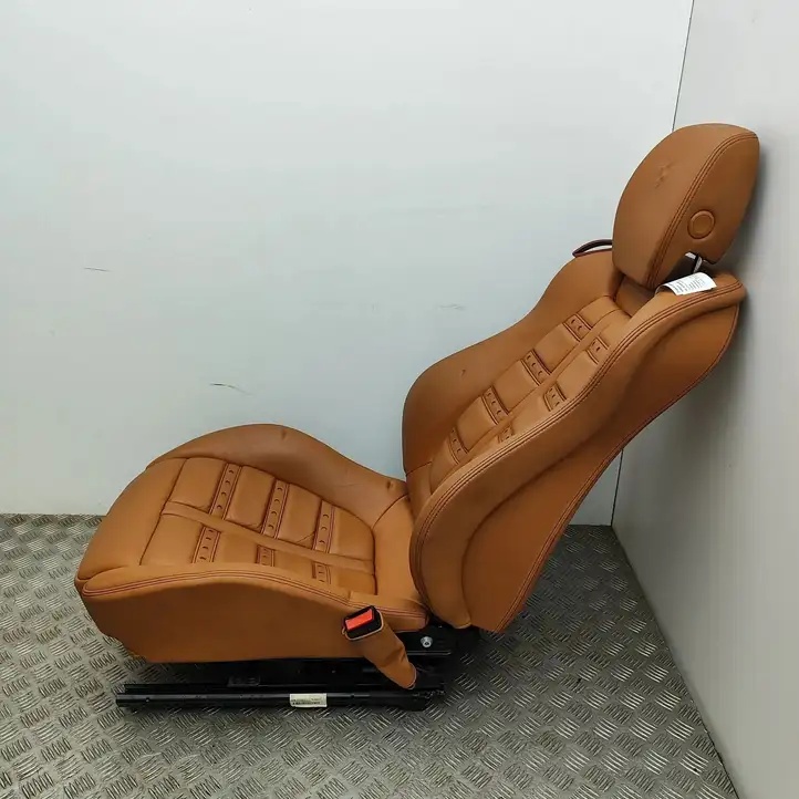 Ferrari (2010 - ) 82591000 Переднее сиденье пассажира — фото 9