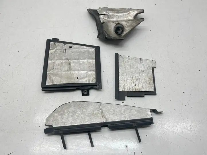 Volkswagen (2018 - ) 7H0915438A Перегородка аккумулятора — фото 2