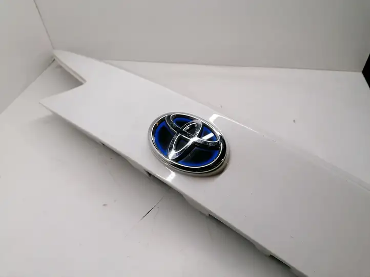 Toyota Auris E180 (2012 - 2018) 7681102830 Прочая отделка багажника — фото 1
