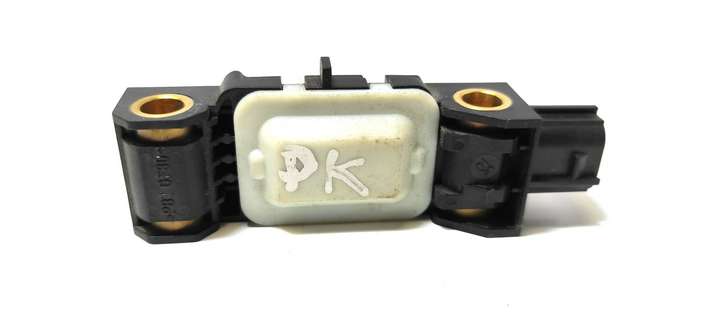 Nissan Primera (2001 - 2008)  0285003019 Датчик удара надувных подушек