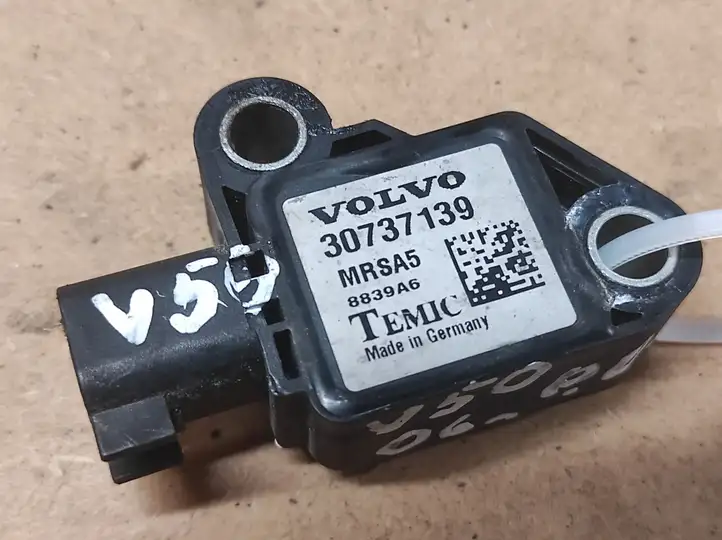 Volvo V50 (2004 - 2008) 30737139 Датчик удара SRS — фото 2