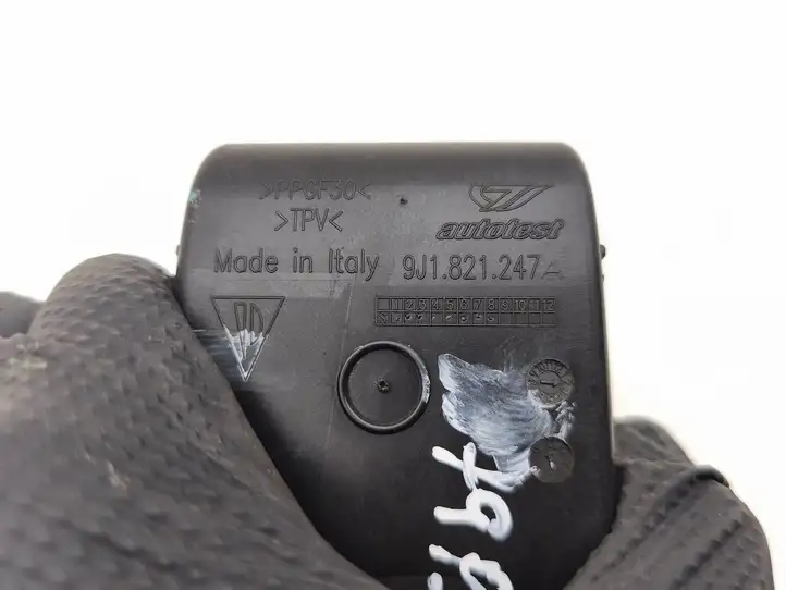 Porsche (2021 - ) 9J1821247A Крышка зарядного разъема — фото 7
