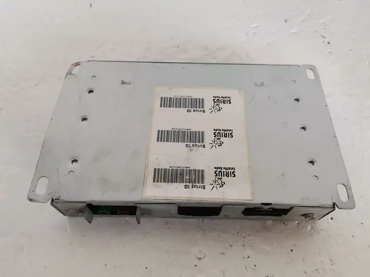 Audi A4 S4 B7 8E 8H (2004 - 2009) 8E0035593D Усилитель звука — фото 2