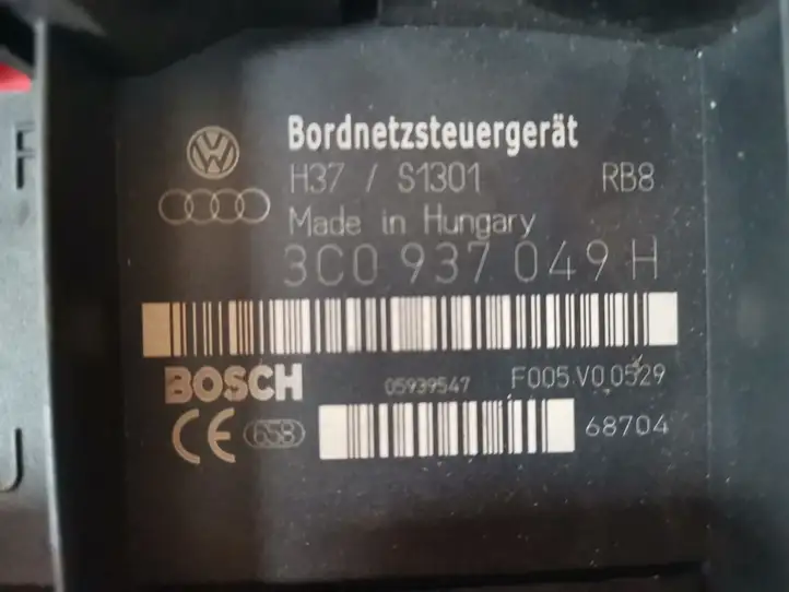 Volkswagen PASSAT B6 (2005 - 2010) 3C0937049H Модуль комфорта — фото 2
