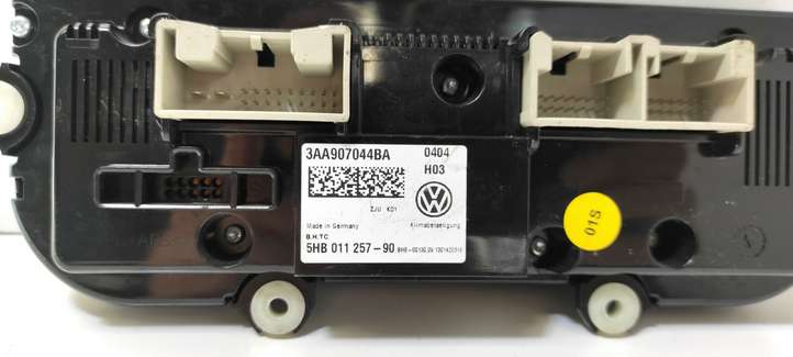 Volkswagen PASSAT B7 (2011 - 2014)  3AA907044BA Блок управления кондиционера воздуха / климата/ печки (в салоне)
