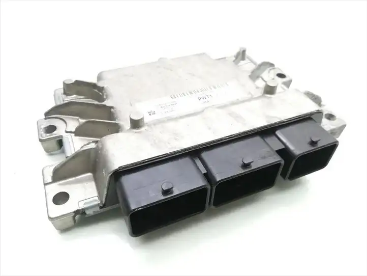 Ford Focus (2011 - 2015) F1DA-12A650-ABB Блок управления двигателем (ЭБУ) — фото 1