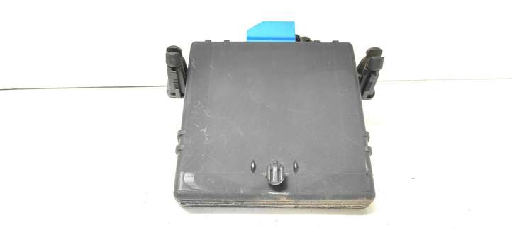 Volkswagen PASSAT B6 (2005 - 2010)  3C0907530C Модуль управления gateway