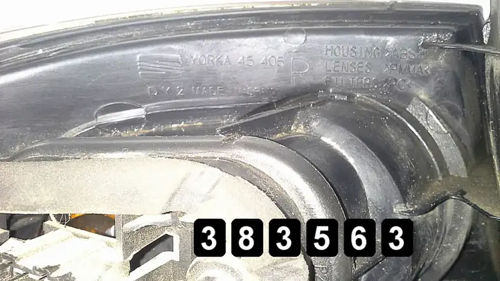 Seat Ibiza III (6L) (2002 - 2008) 6l6945096c Задний фонарь в кузове — фото 5