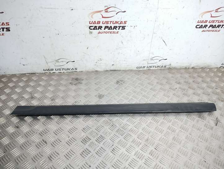 Opel Zafira (1999 - 2003)  090597588 Отделка (молдинг) передней двери