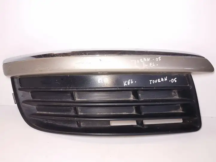 Volkswagen Touran I (2003 - 2010) 1K0853666J Нижняя решетка переднего бампера — фото 1