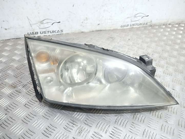 Ford Mondeo Mk III (2000 - 2007)  0301174202 Передняя фара