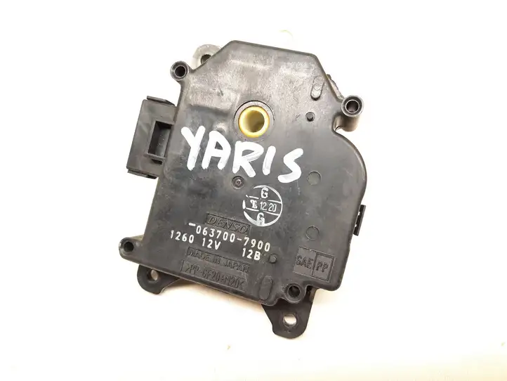 Toyota Yaris (1999 - 2003) 0637007900 Двигатель задвижки потока воздуха — фото 1