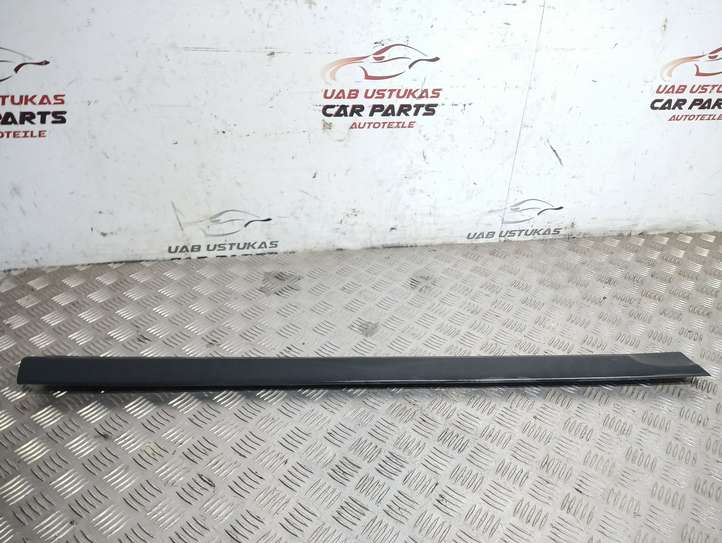 Opel Zafira (1999 - 2003)  090597587 Отделка (молдинг) передней двери