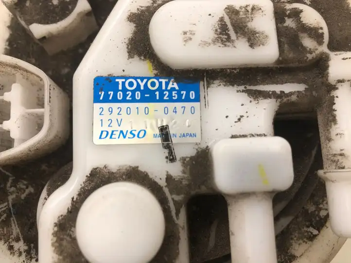 Toyota Auris 150 (2006 - 2012) 7702012570 Топливный насос (в баке) — фото 4