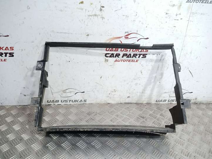 Mercedes-Benz A W168 (1997 - 2004)  1685050130 Устройство (устройства) для отвода воздуха