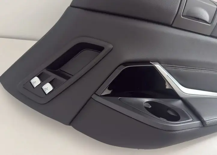 BMW X7 G07 (2018 - ) 7951148 Прочая отделка багажника — фото 2