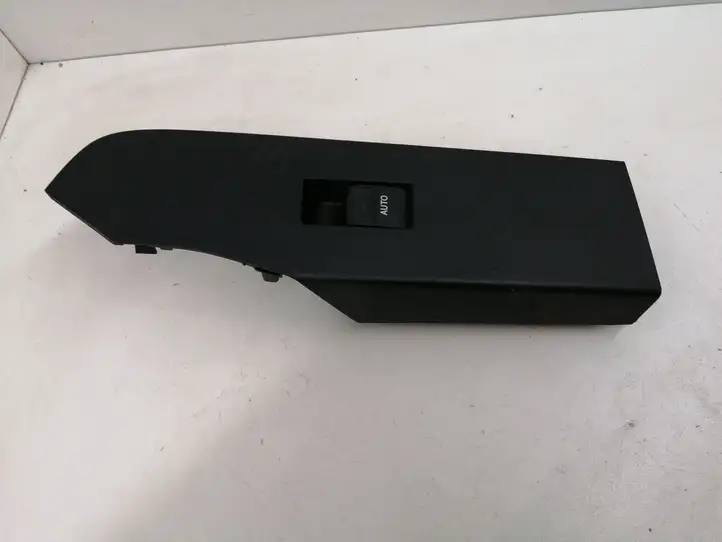 Toyota Auris E180 (2012 - 2018) 7423102D50 Блок кнопок стеклоподъемников — фото 5