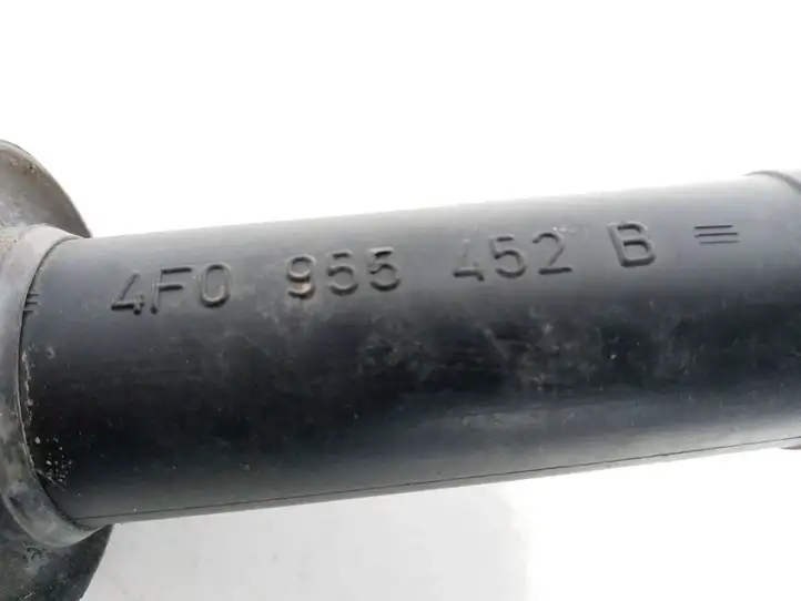 Audi A6 S6 C6 4F (2004 - 2008) 4F0955452B Шланг (шланги) оконной жидкости лобового стекла — фото 2