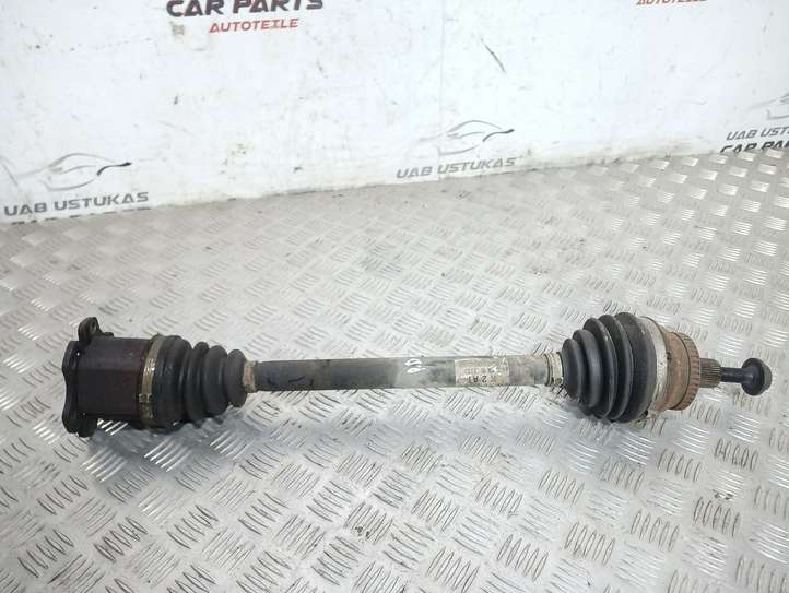 Audi A4 (2004 - 2009)  8E0407272 Передняя полуось