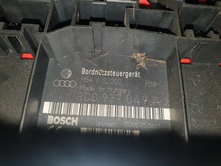 Volkswagen Golf V (2003 - 2009) 3C0937049AJ Модуль комфорта — фото 4