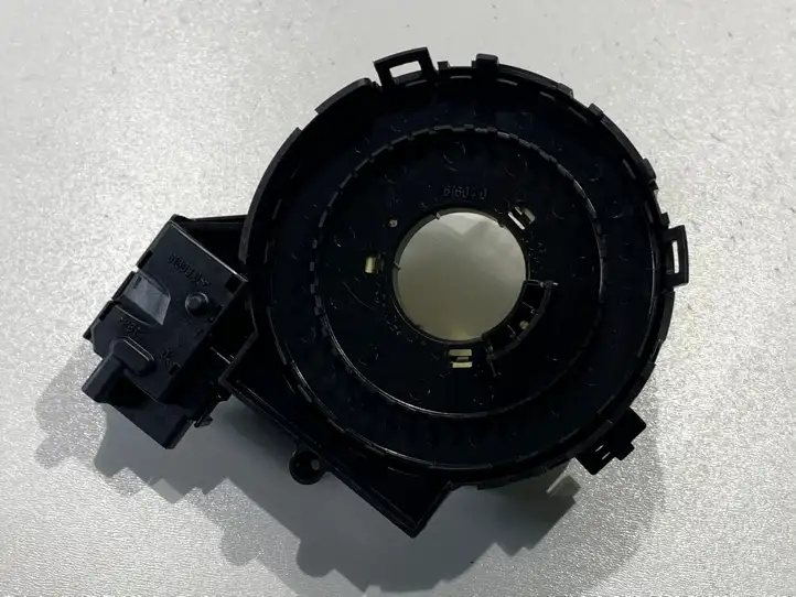 Seat Leon (1P) (2005 - 2012) 1K0959653 Контактное кольцо SRS — фото 3