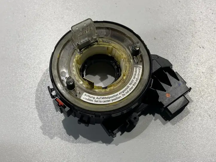 Seat Leon (1P) (2005 - 2012) 1K0959653 Контактное кольцо SRS — фото 1