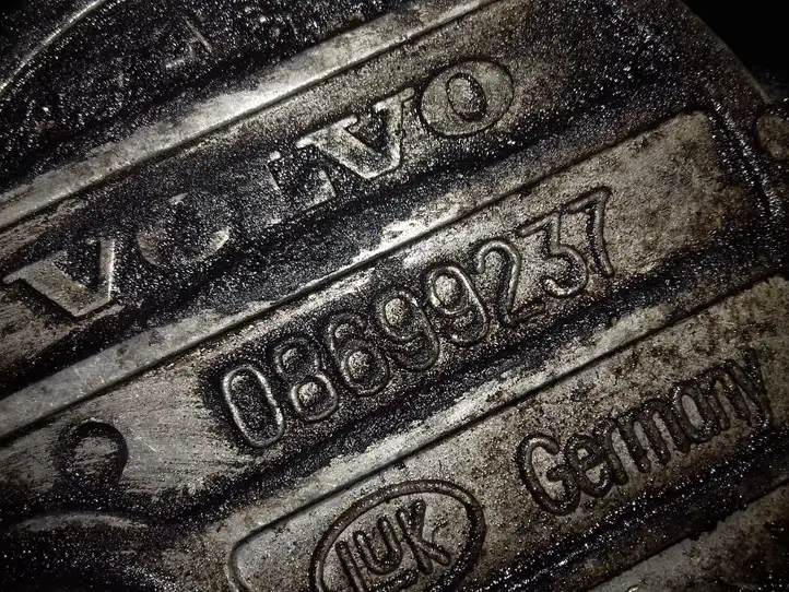 Volvo XC90 (2002 - 2006) Вакуумный насос — фото 4