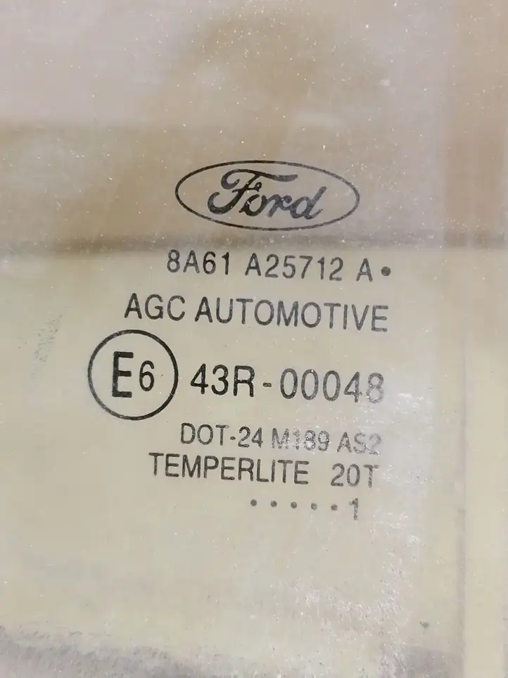 Ford Fiesta (2009 - 2012) 8A61A25712A Стекло задней двери — фото 3