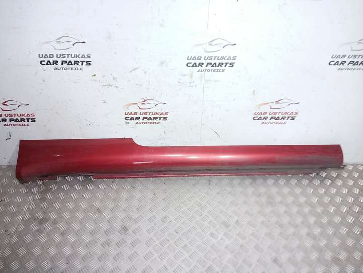 Audi A4 (2007 - 2011)  8H0853860 Порог