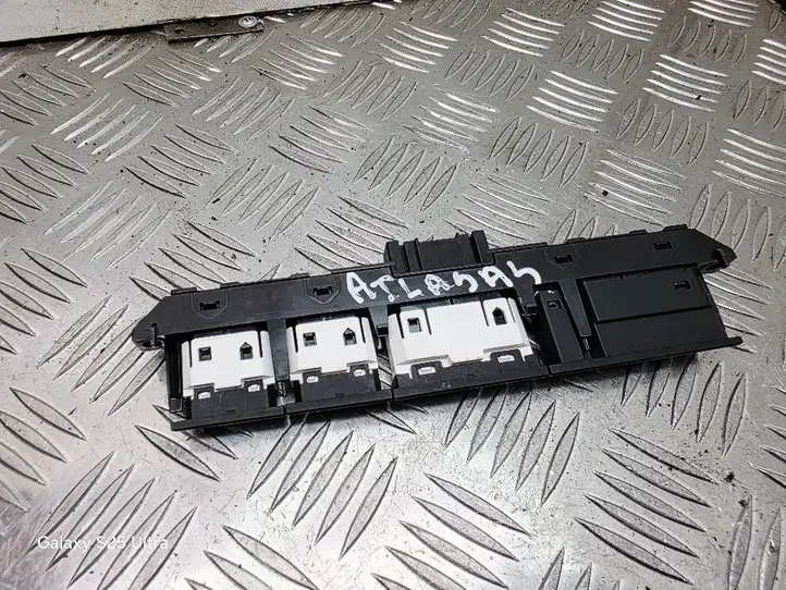 Volkswagen (2018 - ) 3CN927132 Кнопка обогрева рулевого колеса — фото 7