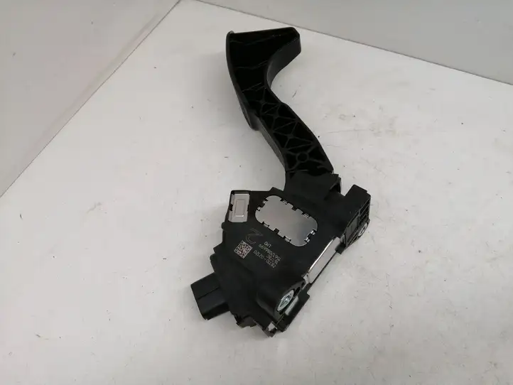 Toyota Auris E180 (2012 - 2018) 7811002120 Педаль акселератора — фото 6