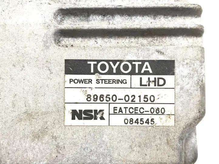 Toyota Corolla E120 E130 (2004 - 2007) 8965002150 Блок управления усилителем руля — фото 4