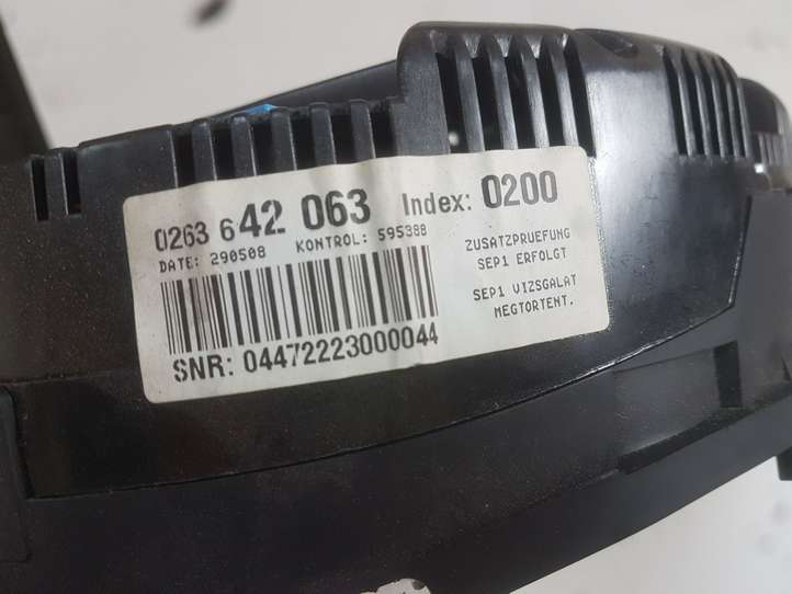 Audi A4 (2007 - 2011)  0263642063 Спидометр (приборный щиток)