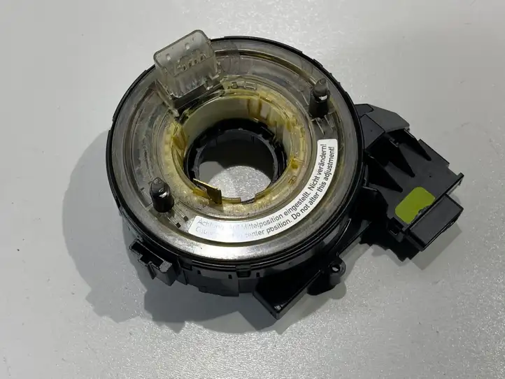 Seat Leon (1P) (2005 - 2012) 1K0959653C Контактное кольцо SRS — фото 1