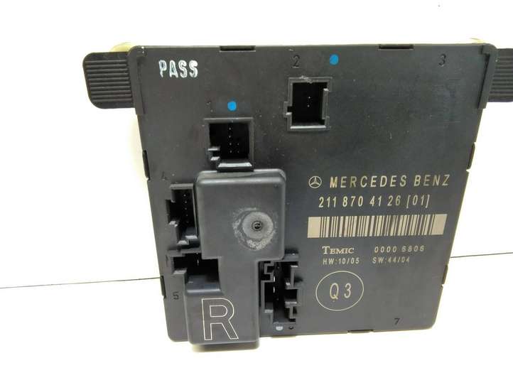 Mercedes-Benz E W211 (2002 - 2009)  2118704126 Блок управления дверью
