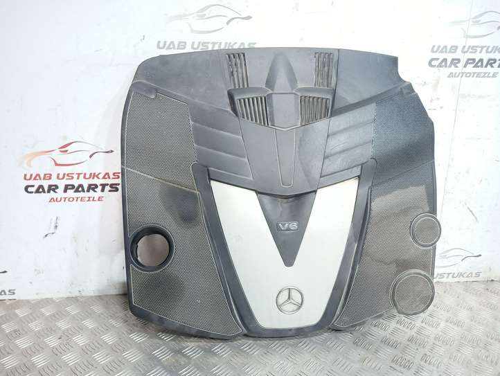 Mercedes-Benz E W211 (2002 - 2009)  A6420100167 Крышка двигателя (отделка)