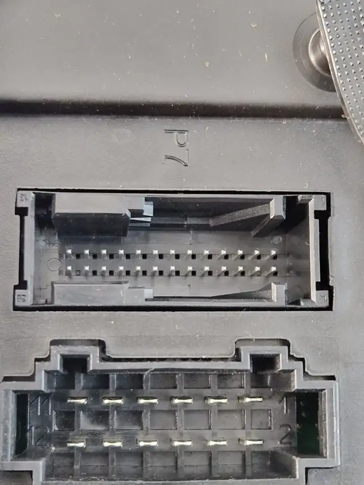 Seat (2007 - ) s120042300f Модуль комфорта — фото 4