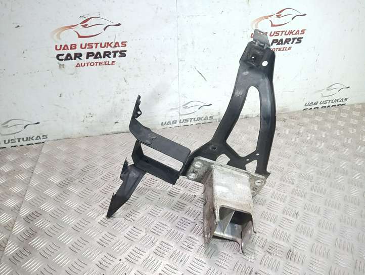 BMW 5 E60 E61 (2004 - 2010)  7163483 Передний aмортизатор бампера